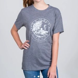 Magnolia Farms Seal Short Sleeve Tee Size Small